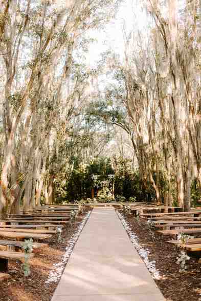 Beautiful Outdoor Garden Wedding Venue